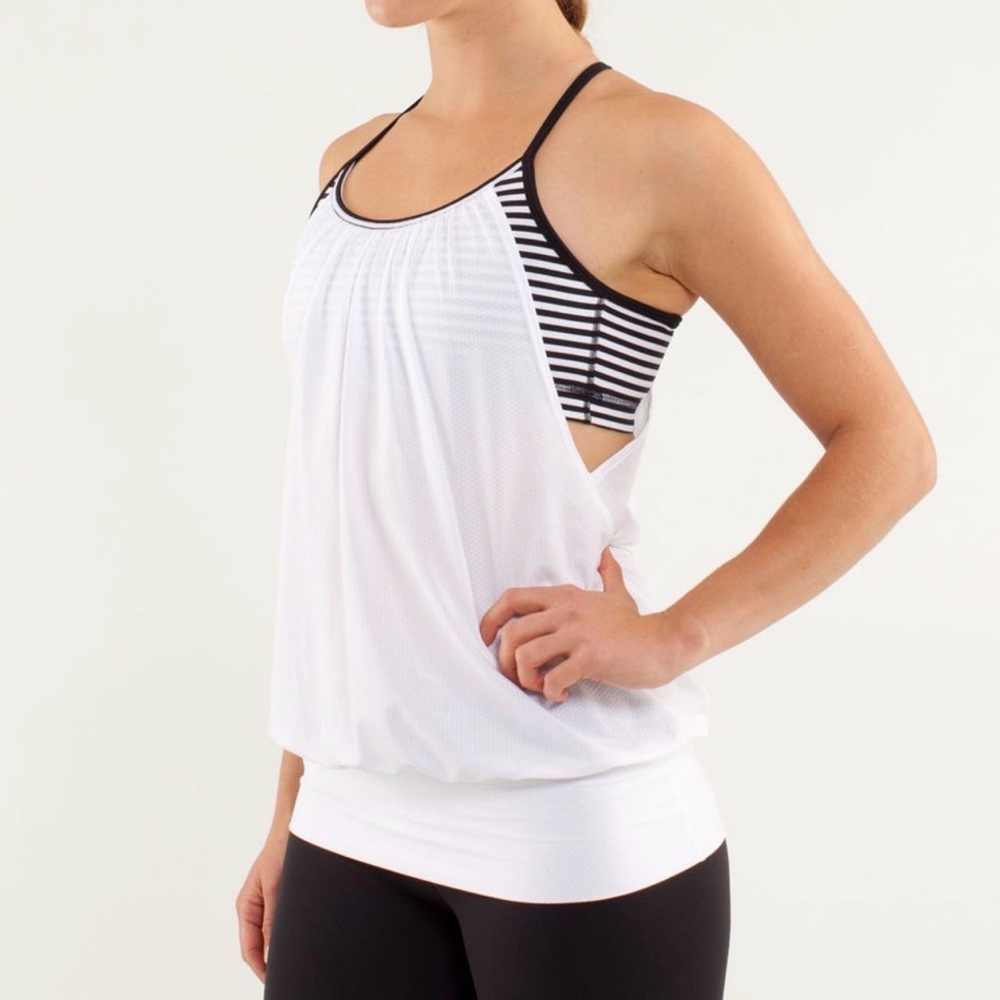 Lululemon No Limits Tank
White / Classic Stripe Black White / Black
